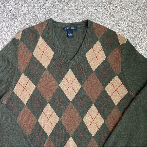 Brooks Brothers Men's Extra Fine Italian Lambswool Argyle V Neck Sweater XL - Picture 2 of 9